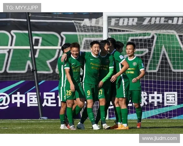杭州足球队荣登足球战术排行榜第四名引发热议与关注
